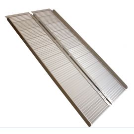 Rampe pliable et large Rampe pliable et large