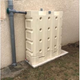 Filtre et collecteur d'eau de pluie pour mur d'eau
