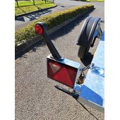 Remorque avec abaissement hydraulique