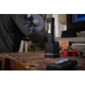 Lampe de travail professionnelle avec station de charge